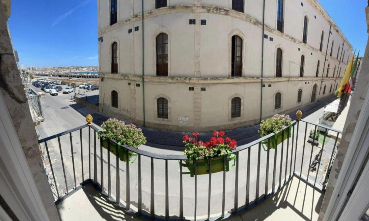 Nuova Mastrarua Rooms سيراكوزا المظهر الخارجي الصورة